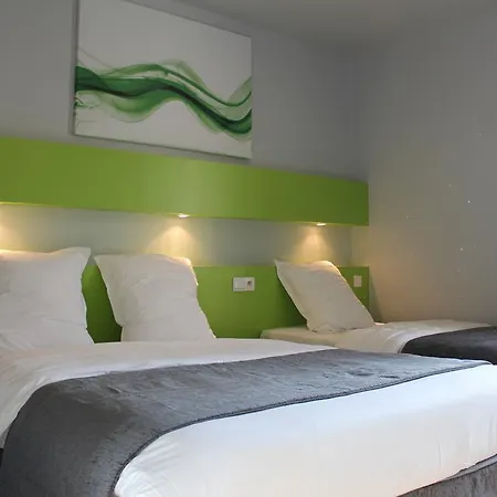 Esplanade Hotel 2*