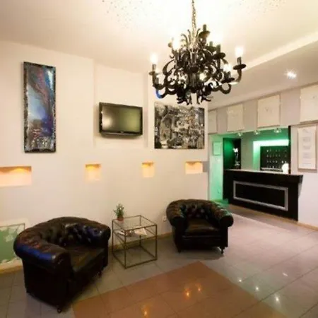 Esplanade Hotel