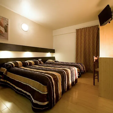 Esplanade Szálloda 2*